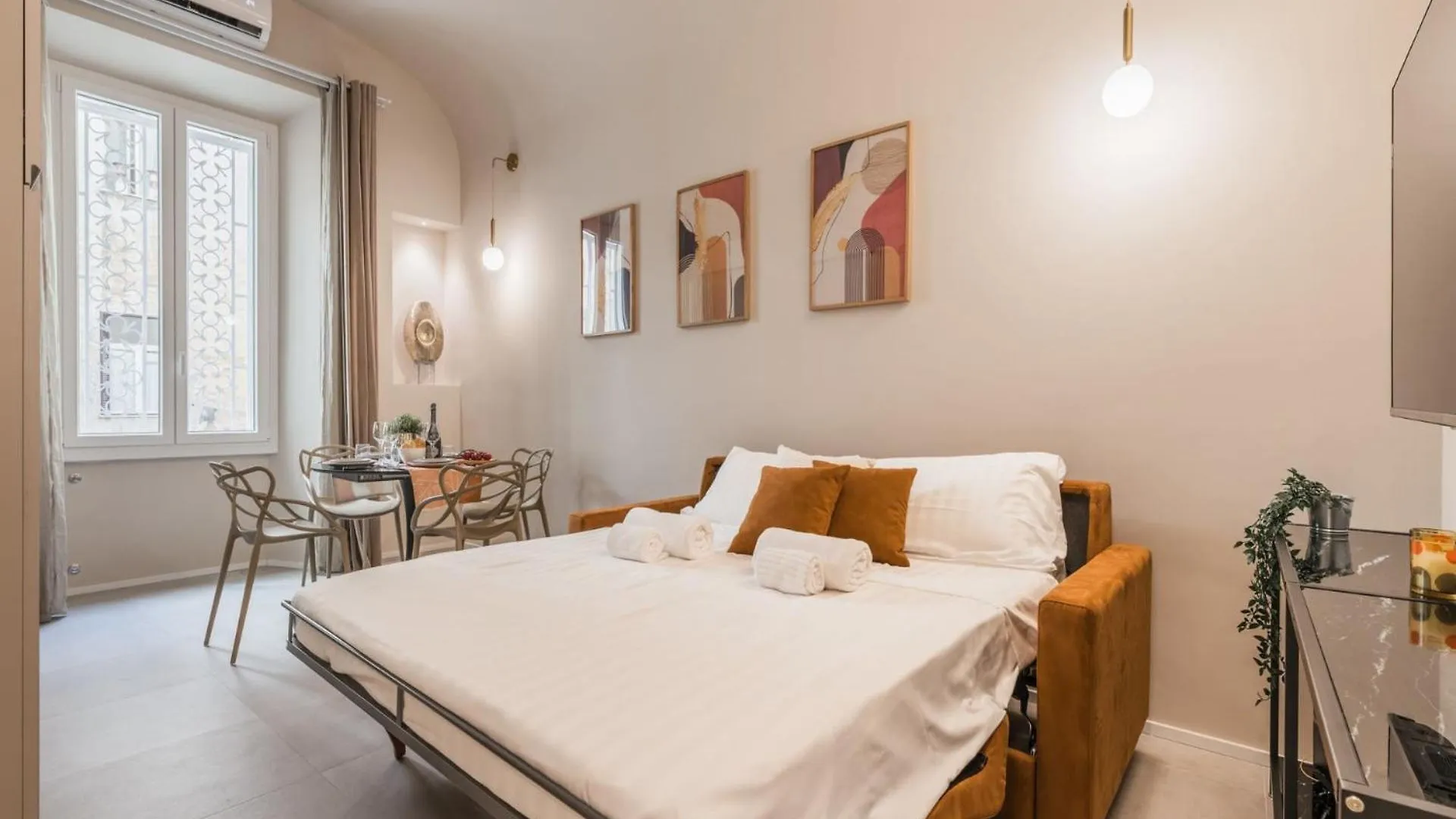 The Best Rent - Modern Two-Bedroom Apartment In Esquilino Area Rome